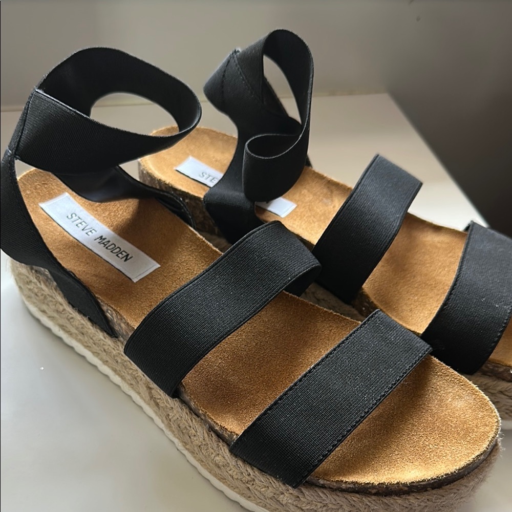 Steve Madden Black Espadrille Sandals with Platform Sole